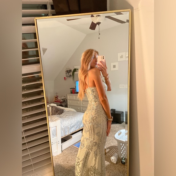 PROM DRESS WHITE AND SILVER WORN TWICE Negotiable - Picture 2 of 4